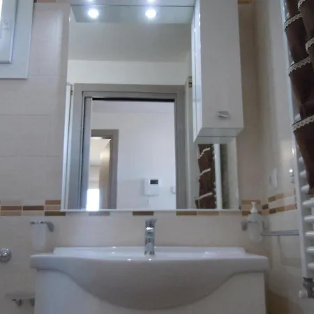 Attico Prestige Con Terrazza Vista Mare Apartamento *