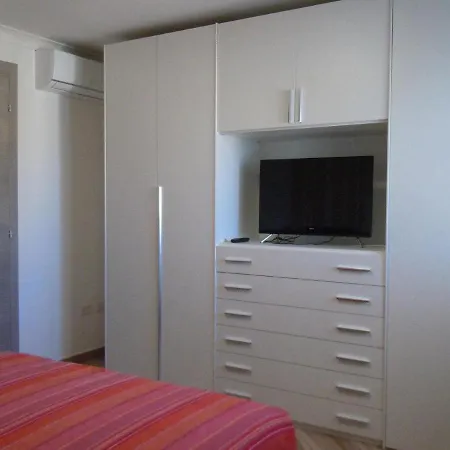 Attico Prestige Con Terrazza Vista Mare Apartamento *